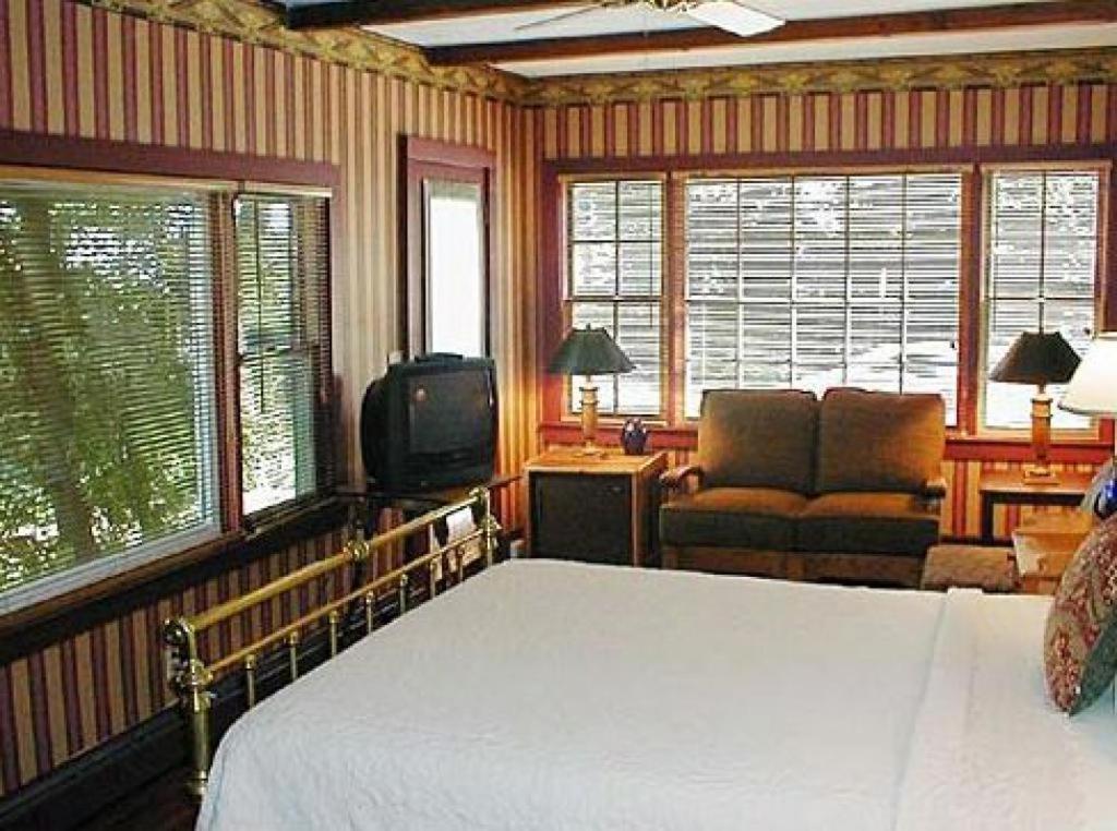 Snug Cottage Provincetown Exterior photo